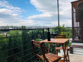 Green Floor Apartments